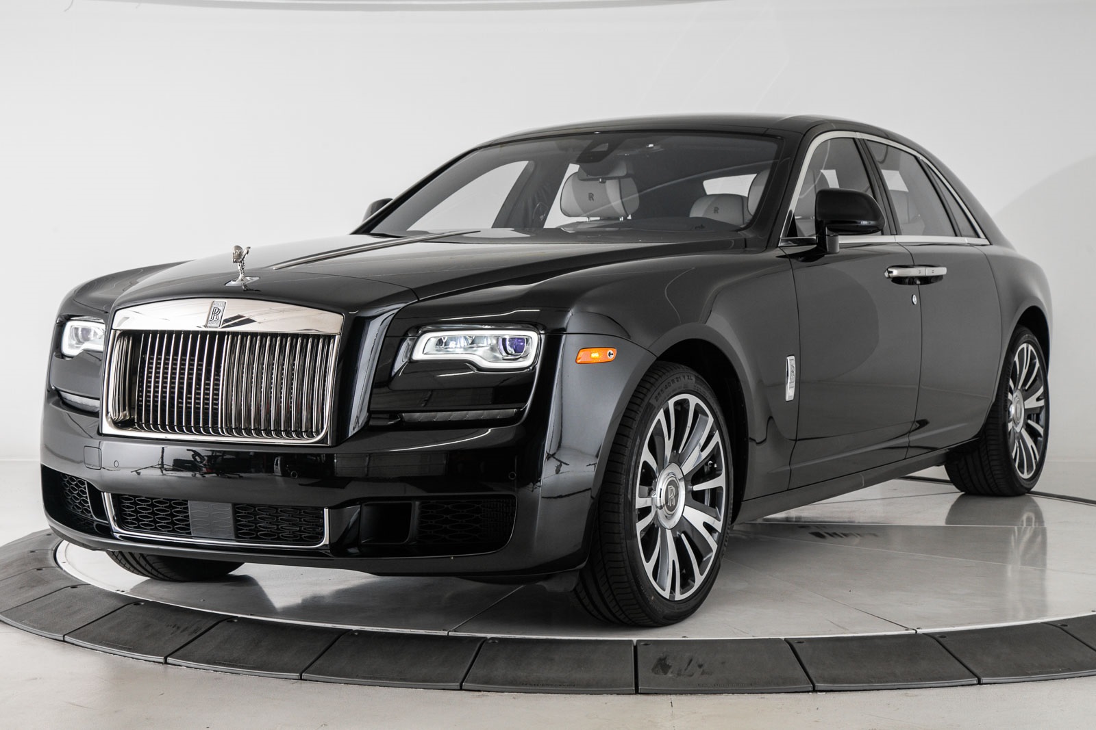 New 2019 Rolls-Royce Ghost Base 4D Sedan in Pasadena #12190012 | Rolls ...